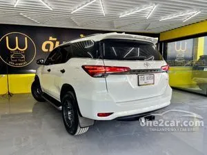 2019 Toyota FORTUNER 2.4 V SUV