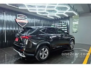 2015 Lexus NX300h 2.5 Grand Luxury SUV