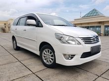 Toyota Kijang Innova 2.0 V Luxury 2012 TDP30jt Antik Pakaian Pribadi