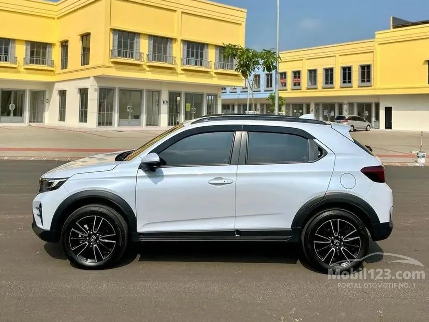 2025 Honda WR-V RS SUV