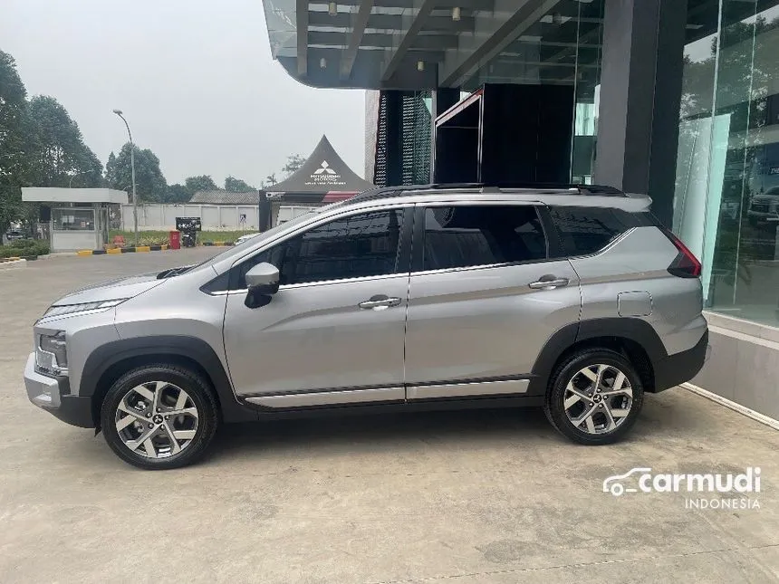 2024 Mitsubishi Xpander CROSS Premium Package Wagon