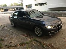 2013 BMW 320i 2.0 F30 (ปี 11-16) Sedan AT