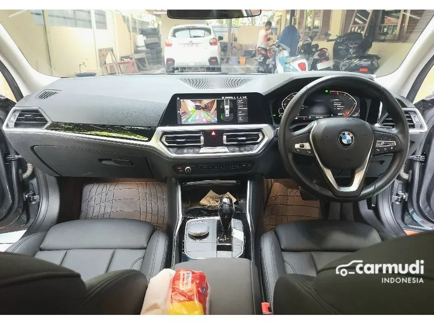 2021 BMW 320i Sport Sedan