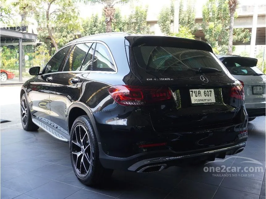 2021 Mercedes-Benz GLC300 e 4MATIC AMG Dynamic SUV