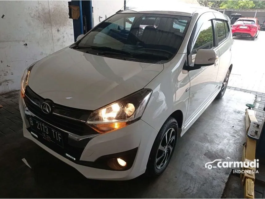 2019 Daihatsu Ayla R Hatchback