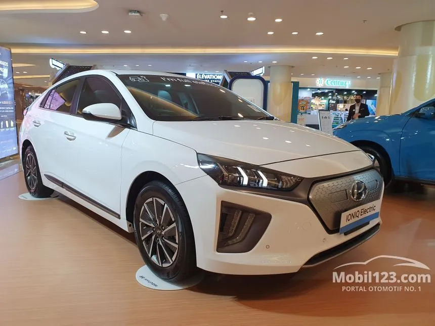 Jual Mobil Hyundai IONIQ 2021 Electric Signature di DKI Jakarta ...