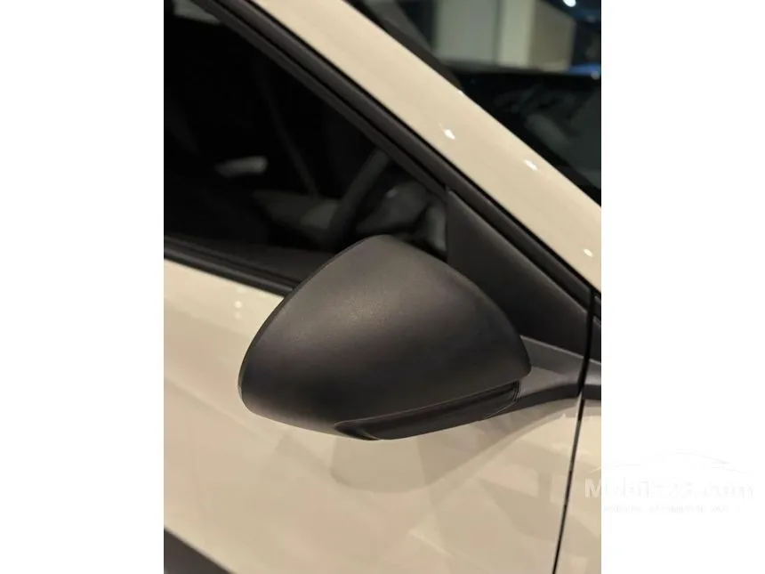 2026 BYD Atto 1 Standard Range Dynamic Hatchback