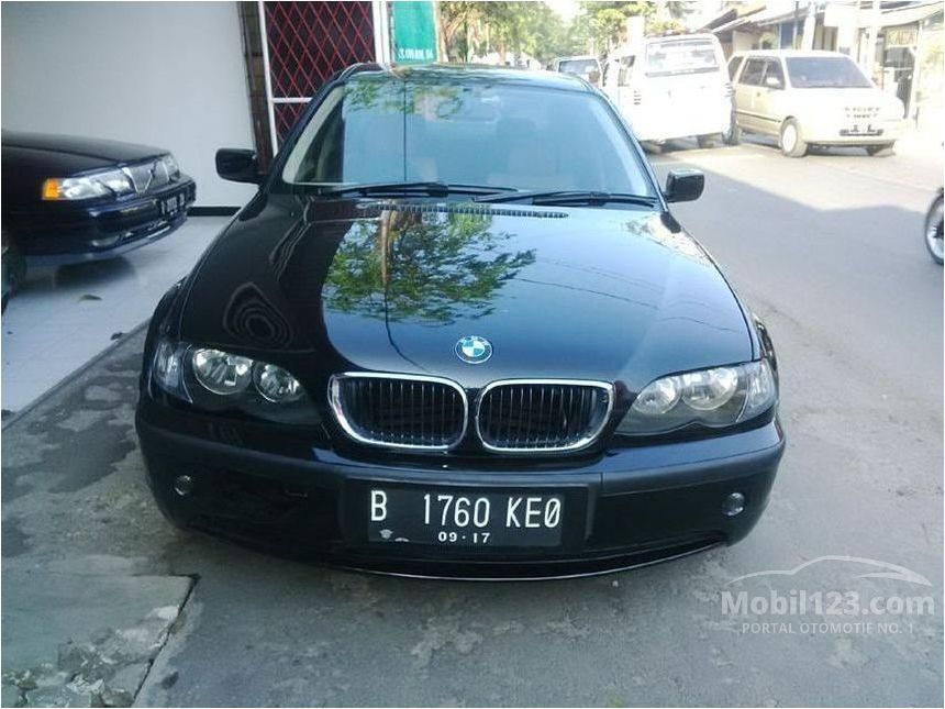 Jual Mobil BMW 318i 2004 E46 Facelift 2.0 Sedan 2.0 di DKI Jakarta 