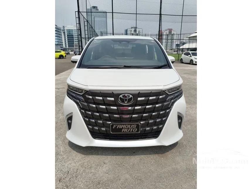 2026 Toyota Alphard Wellcab Hybrid MPV