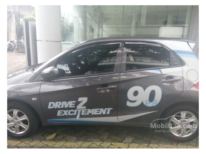 bekas mobil ringan kredit Jakarta di Brio Jual Mobil 1.2 2017 Honda E DKI Satya