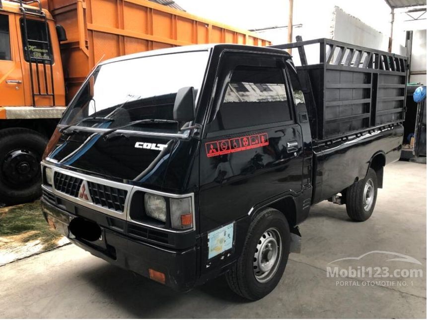 Jual Mobil Mitsubishi Colt L300 2015 L300 2 5 Di Sumatera Utara Manual Pick Up Hitam Rp 145 000 000 7217632 Mobil123 Com