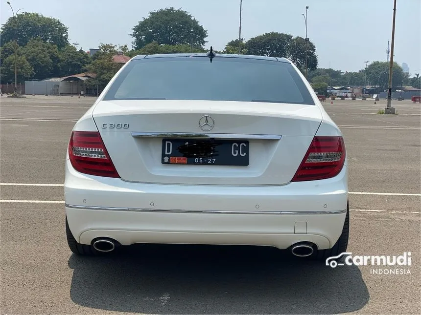 2013 Mercedes-Benz C300 Avantgarde Sedan