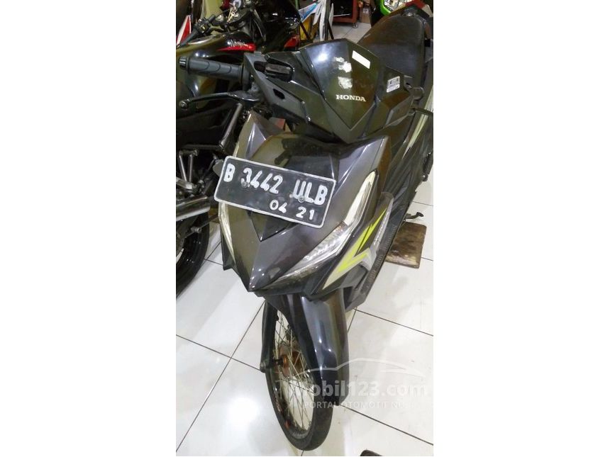 Jual Motor  Honda  Vario  2019  125 0 1 di DKI Jakarta 