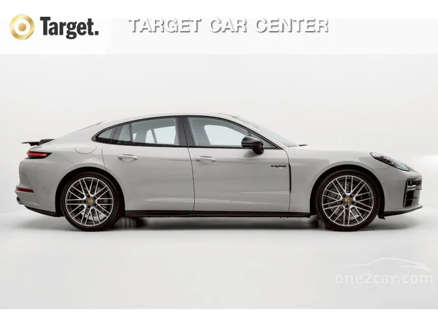 2025 Porsche PANAMERA 4 E-Hybrid Sedan