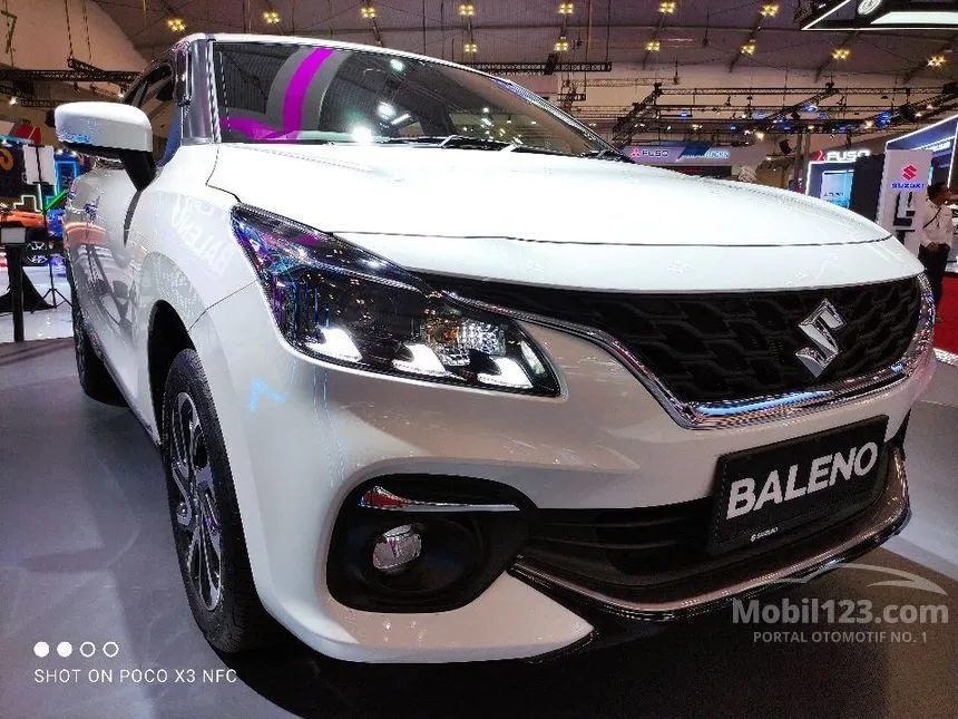 Jual Mobil Suzuki Baleno 2023 1.5 di Jawa Barat Automatic Hatchback Putih Rp 215.000.000