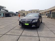 2013 Toyota Camry 2.5 G Sedan matic hitam dp52jtan saja pajak bln 6 panjang