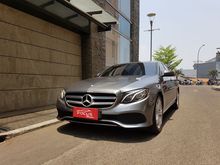 Mercedes-Benz E250 Avantgarde ATPM AT 2017 Grey 14rb an Record Plat F