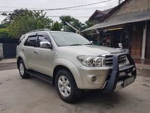 2011 Toyota Fortuner 2.5 G SUV