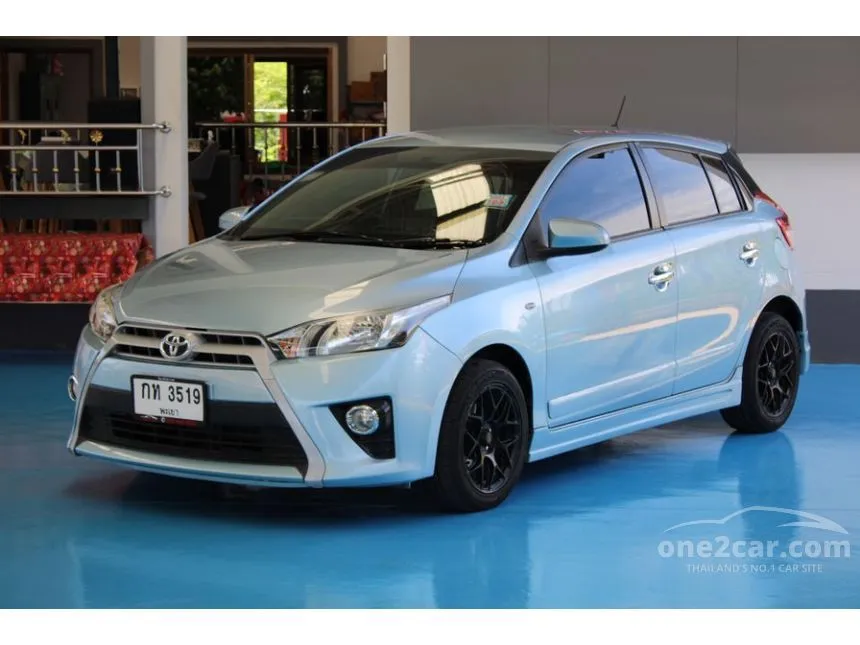 2014 Toyota YARIS E Hatchback