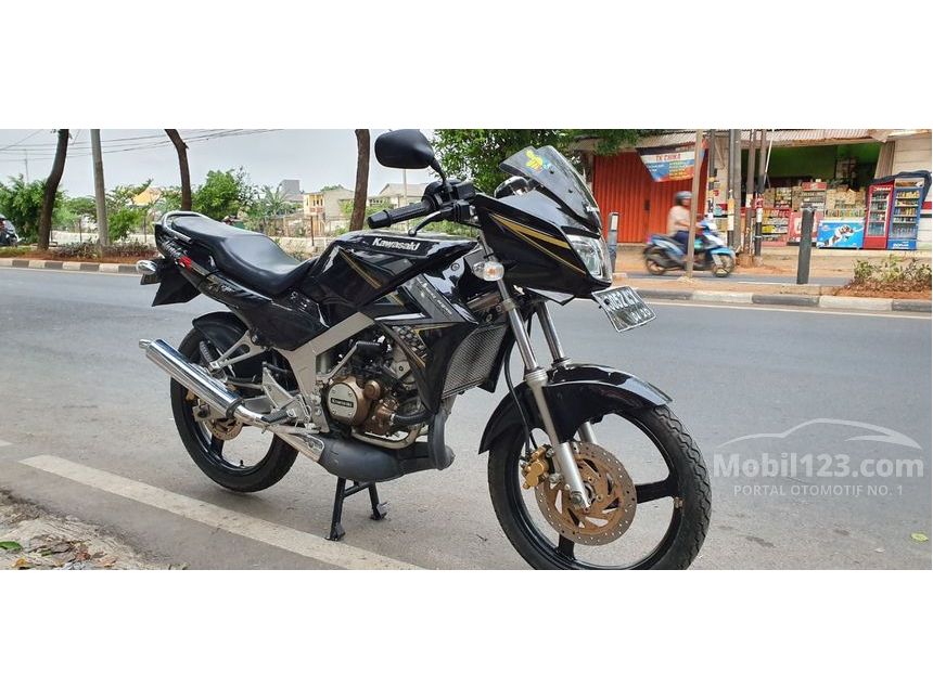 Harga motor ninja r kredit