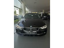 2018 BMW 320i 2.0 Sport Black on Black Best Deal