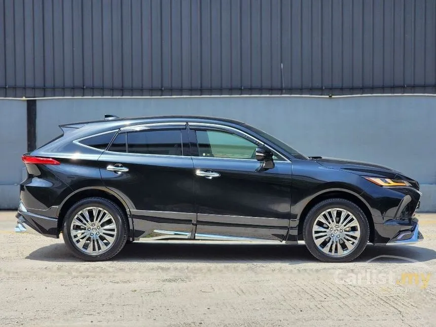 2021 Toyota Harrier Luxury SUV