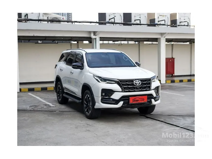 Jual Mobil Toyota Fortuner 2021 GR Sport 2.4 di DKI Jakarta Automatic SUV Putih Rp 470.000.000