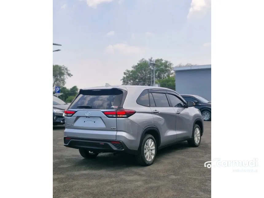 2025 Toyota Kijang Innova Zenix V (Non Premium Color) MPV