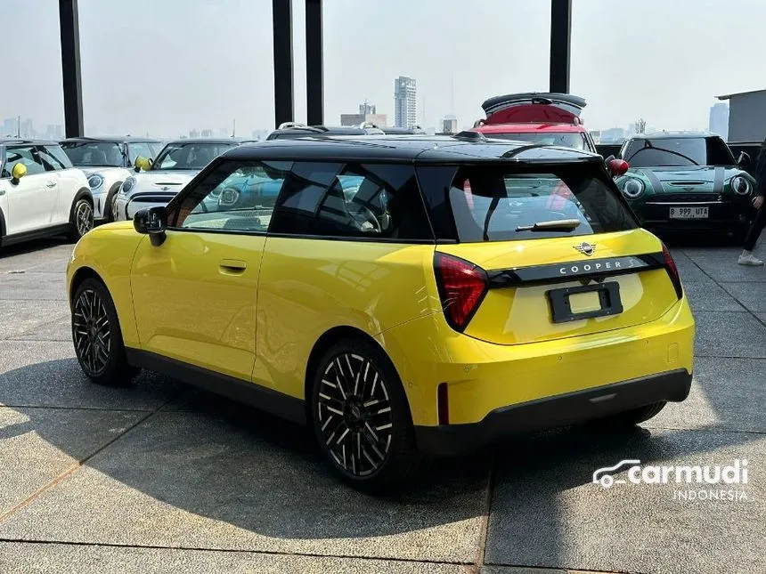 2024 MINI Cooper S Electric Resolute Edition 3 Door Hatchback