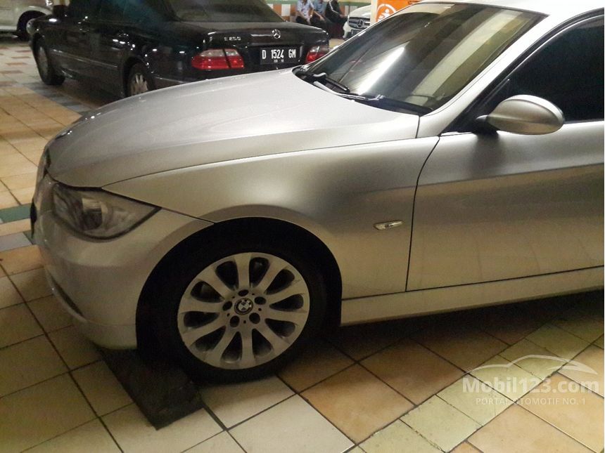 Jual Mobil  BMW  320i 2008 E90 2 0 di DKI Jakarta Automatic 