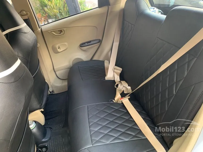 2013 Honda Brio E Hatchback