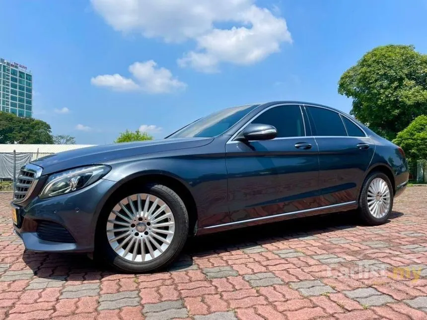 2015 Mercedes-Benz C250 Exclusive Sedan