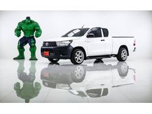 2017 Toyota Hilux Revo 2.4 SMARTCAB J Pickup MT