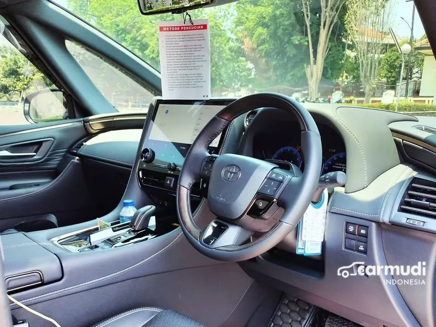 2025 Toyota Alphard HEV (Non Premium Color) MPV