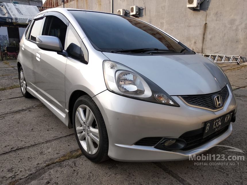 Jual Mobil  Honda  Jazz  2010  RS  1 5 di Jawa Barat Automatic 