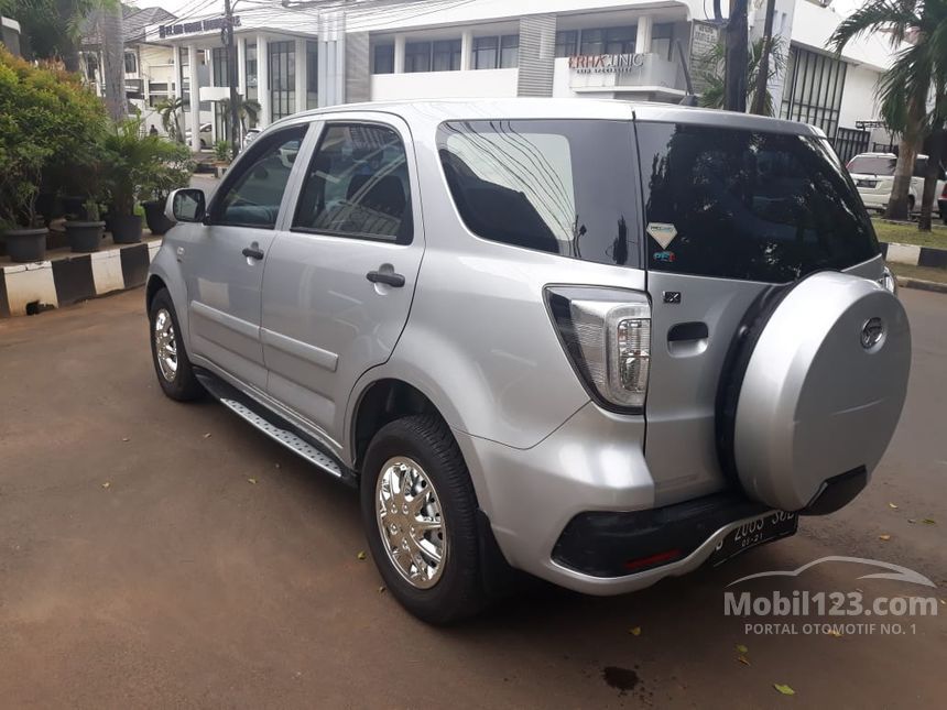 Jual Mobil Daihatsu Terios 2016 EXTRA X 1.5 di DKI Jakarta Manual SUV