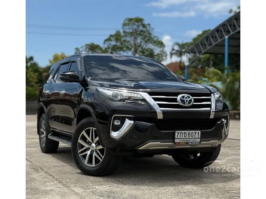 2018 Toyota FORTUNER V SUV