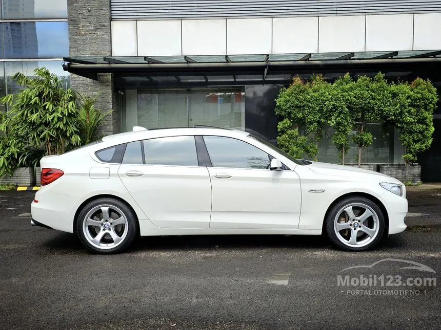 2011 BMW 535i Luxury GT Hatchback