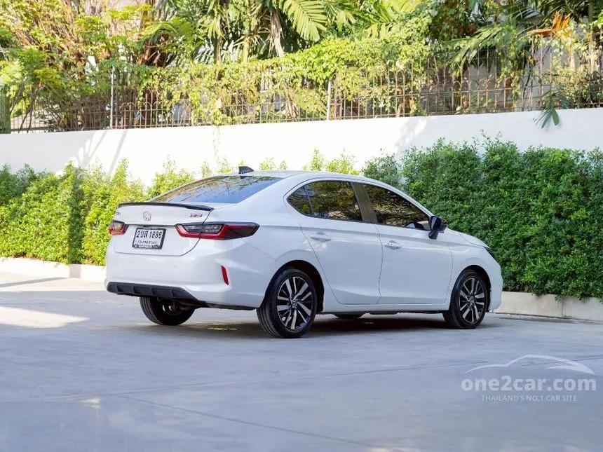2022 Honda City RS Sedan