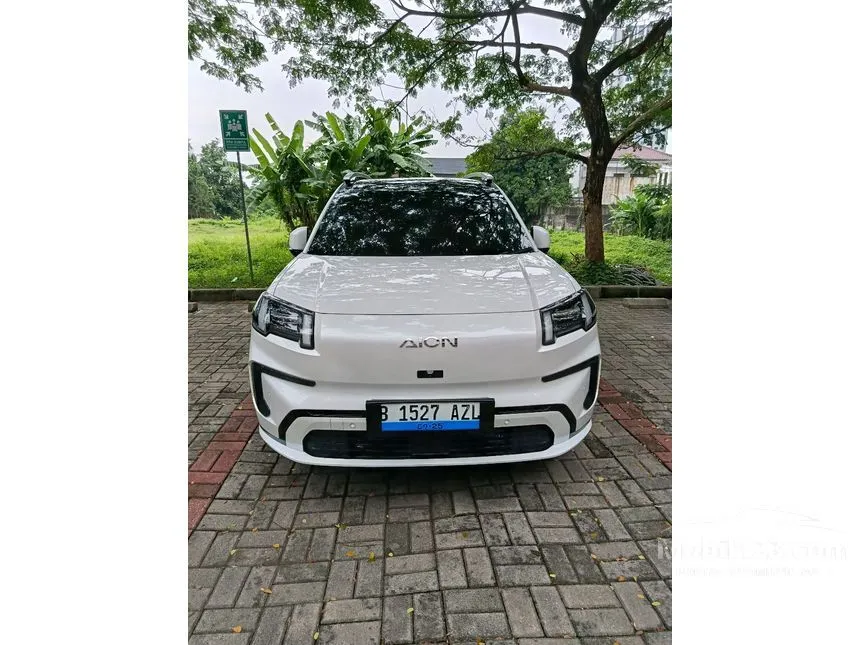 2026 GAC AION V Luxury SUV