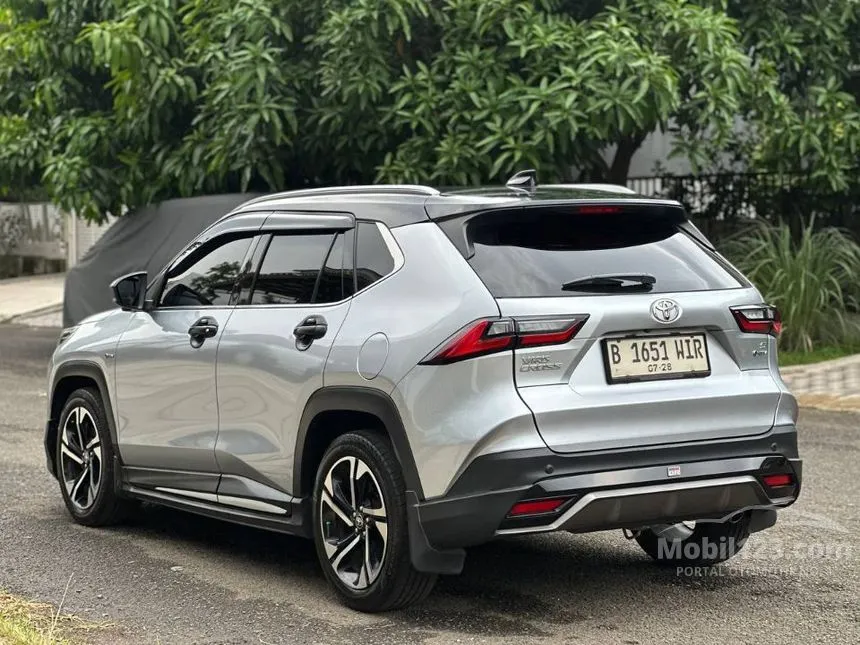 2023 Toyota Yaris Cross S with GR Parts Aero Pkg SUV