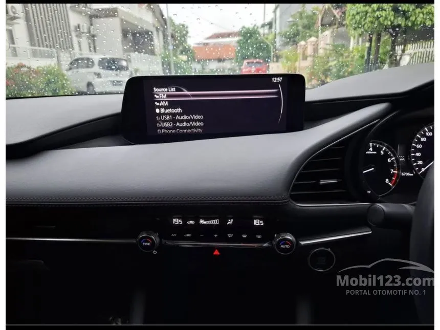 2023 Mazda 3 SKYACTIV-G Sedan