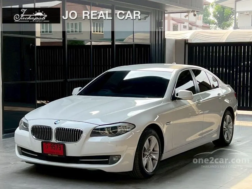 2010 BMW 523i Sedan
