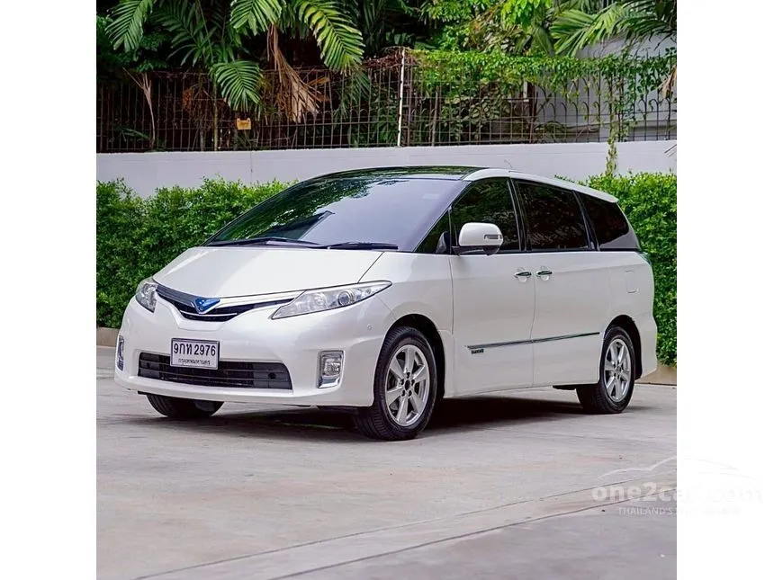 2010 Toyota ESTIMA Hybrid E-Four Wagon