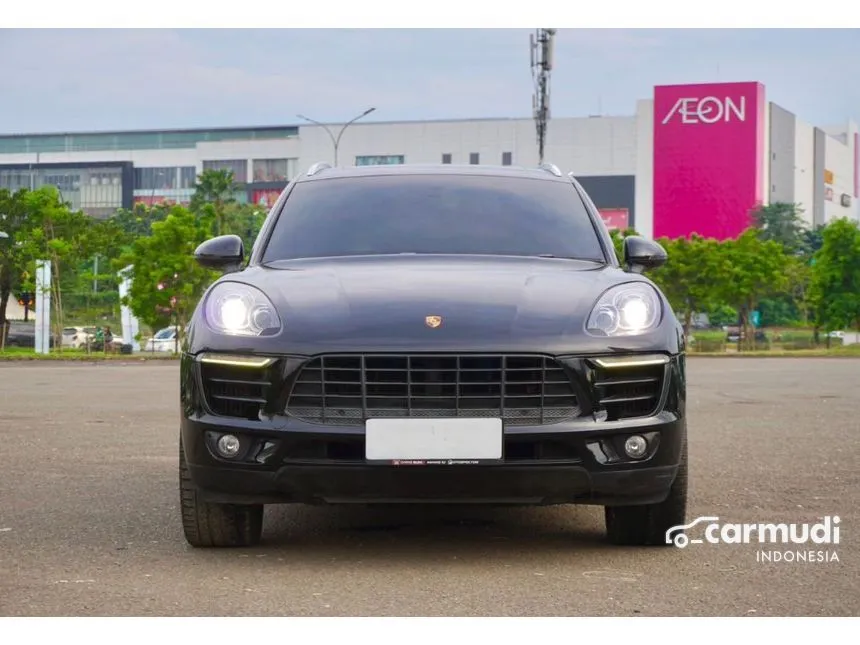 2015 Porsche Macan S SUV