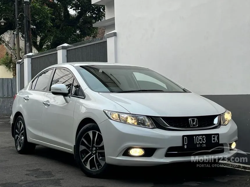 Jual Mobil Honda Civic 2015 1.8 di Jawa Barat Automatic Sedan Putih Rp 219.000.000