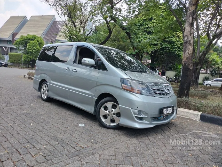 Alphard Abu: Mewah, Elegan, dan Berwibawa di Jalanan