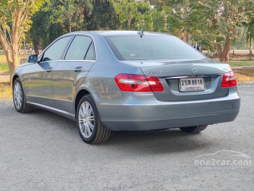 2011 Mercedes-Benz E250 CDI Avantgarde Wagon