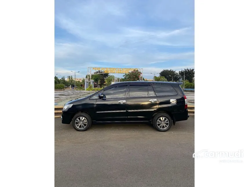 2015 Toyota Kijang Innova V MPV