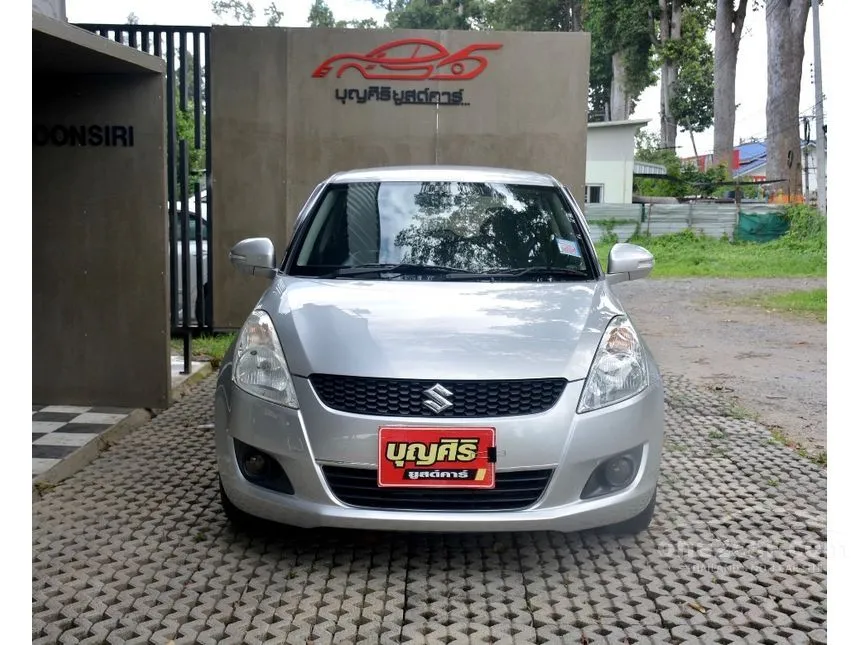 2013 Suzuki SWIFT GLX Hatchback